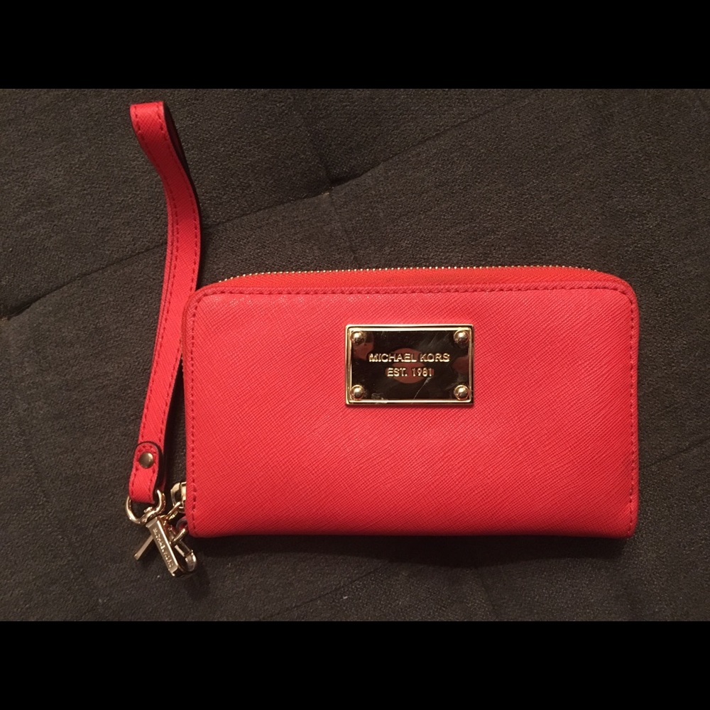 Michael Kors Wristlet